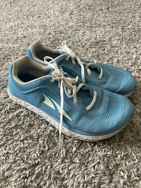 Altra Women's Light Blue Athletic Running Shoes with White Accents